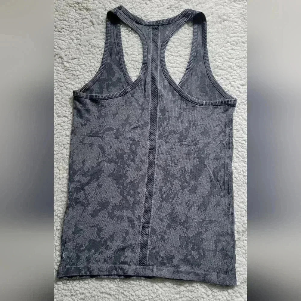 ZYIA Active Gray Splash Racer back Seamless Tank Top Size Medium - Picture 4 of 5